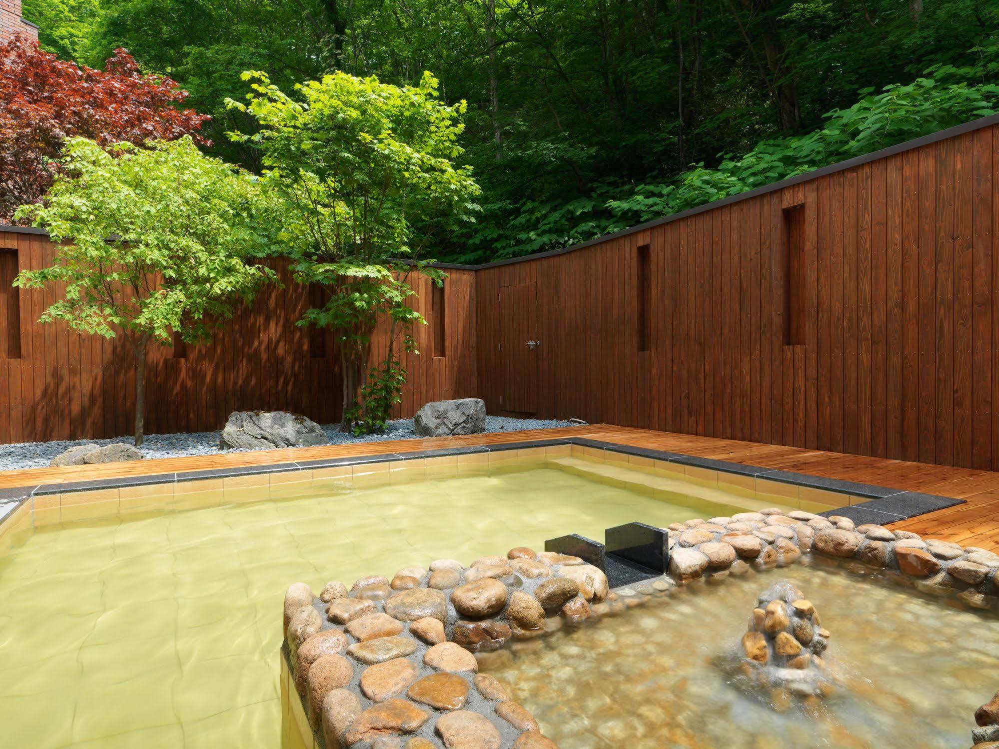 Niseko Konbu Onsen Tsuruga Moku-No-Sho Exterior foto