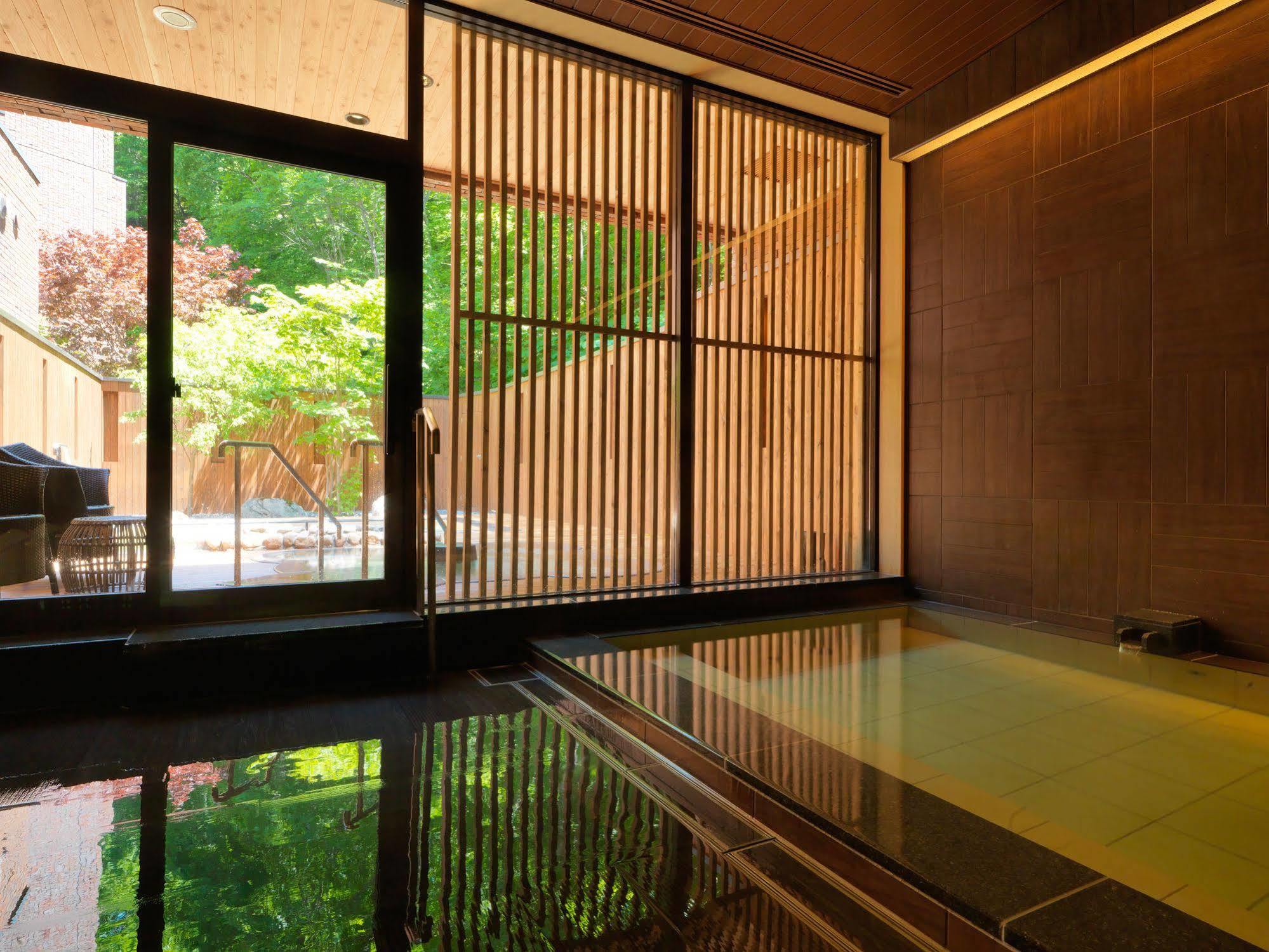 Niseko Konbu Onsen Tsuruga Moku-No-Sho Exterior foto