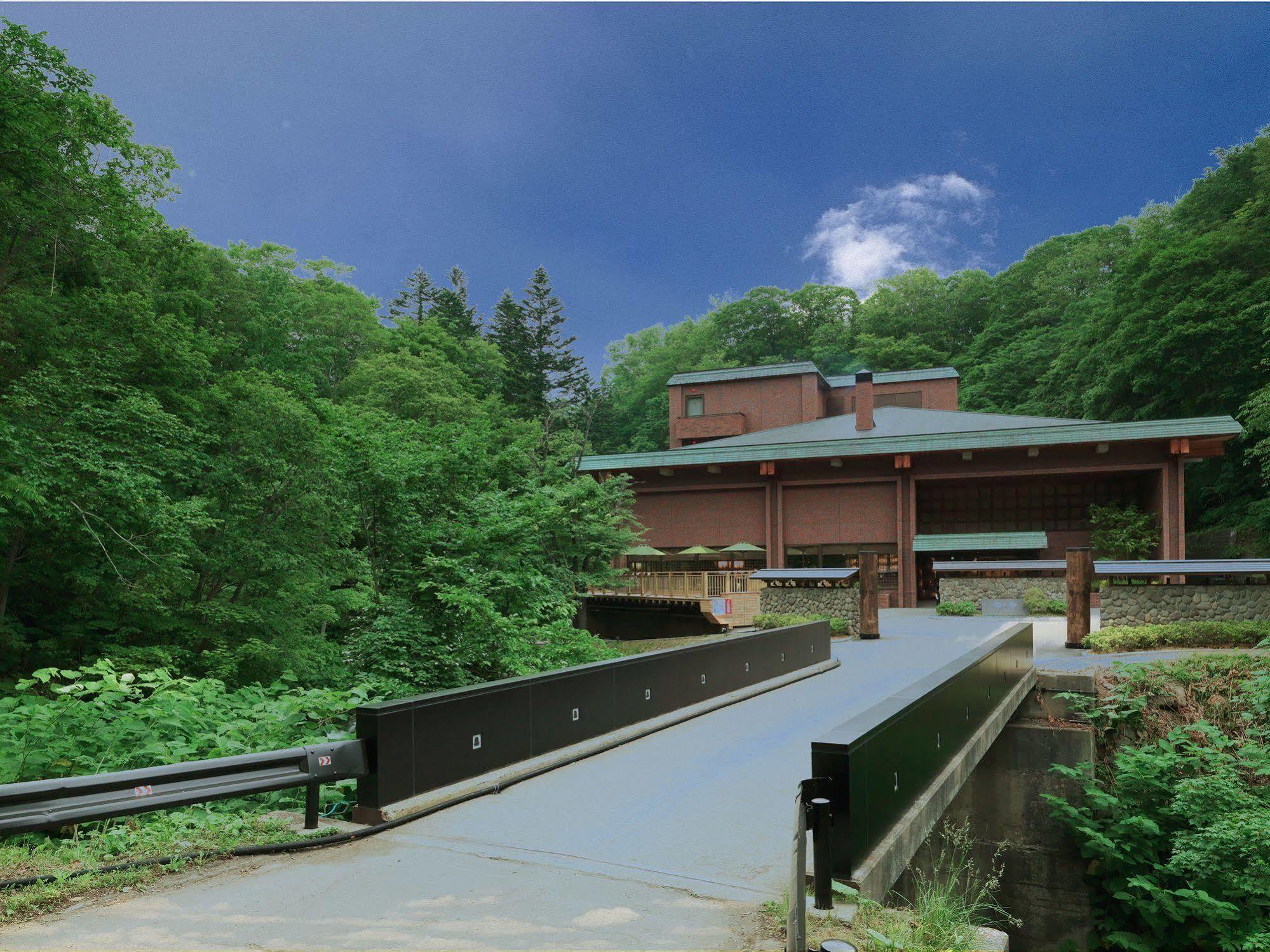 Niseko Konbu Onsen Tsuruga Moku-No-Sho Exterior foto