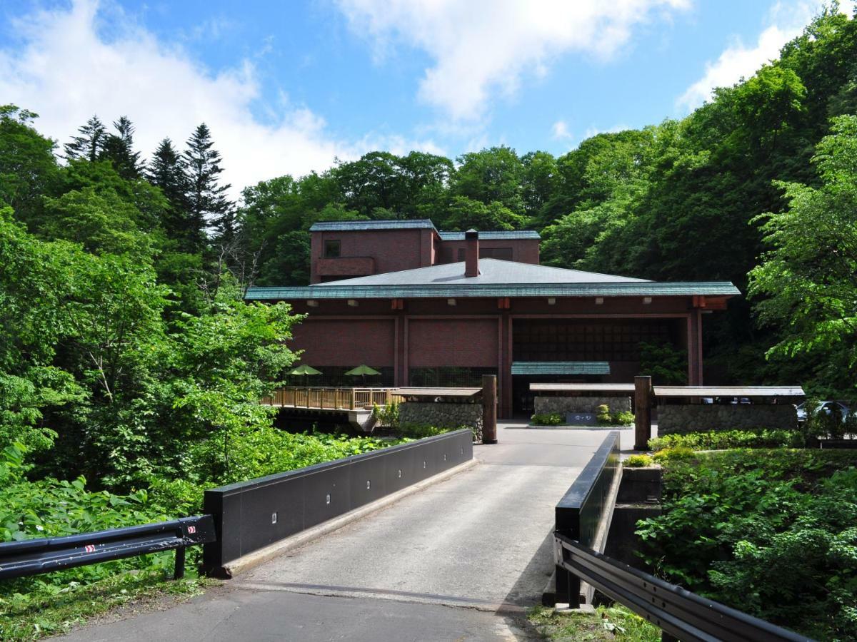 Niseko Konbu Onsen Tsuruga Moku-No-Sho Exterior foto
