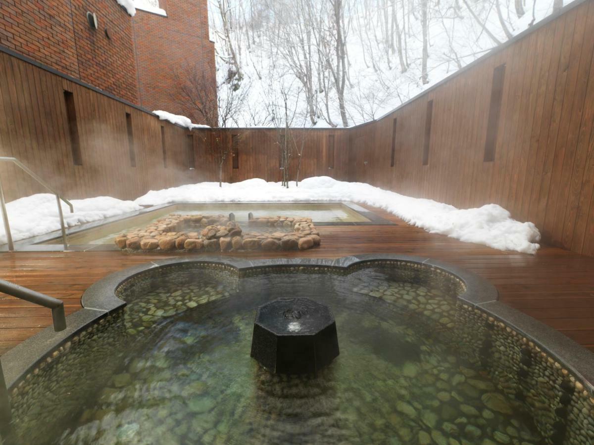 Niseko Konbu Onsen Tsuruga Moku-No-Sho Exterior foto